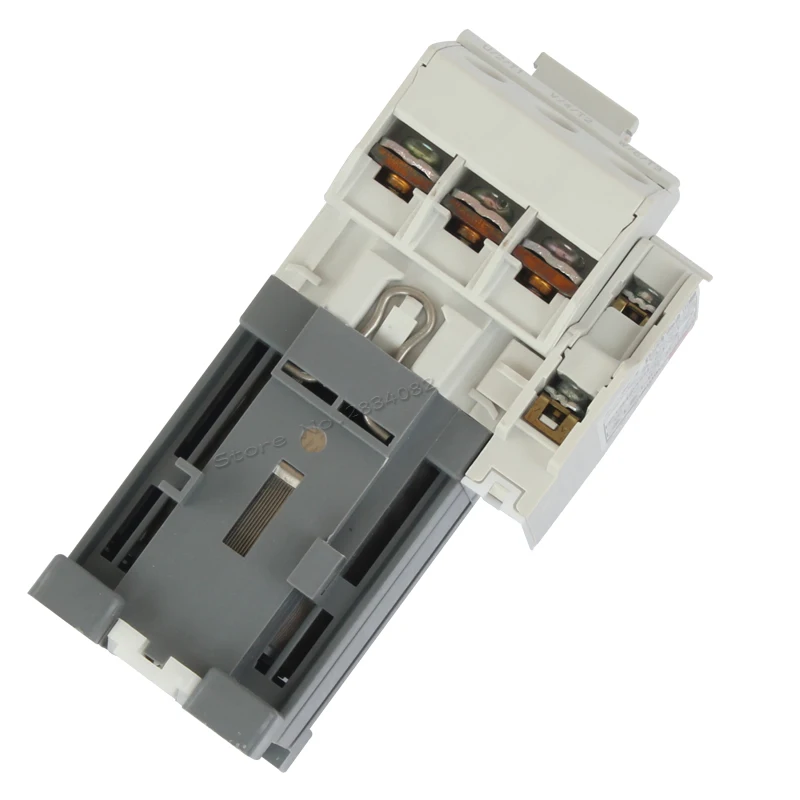 32А DC Магнитный Контактор катушки напряжение DC24V DC110V DC220V GMD-32 электромагнетизм