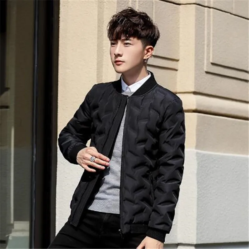 

Men's duck down 2019 new short paragraph Slim baseball collar men's winter parkaa coat light men's winter jacket for men