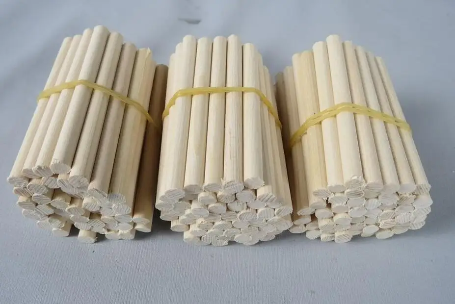

20 pcs viola sound posts ,great tree rings,old spruce