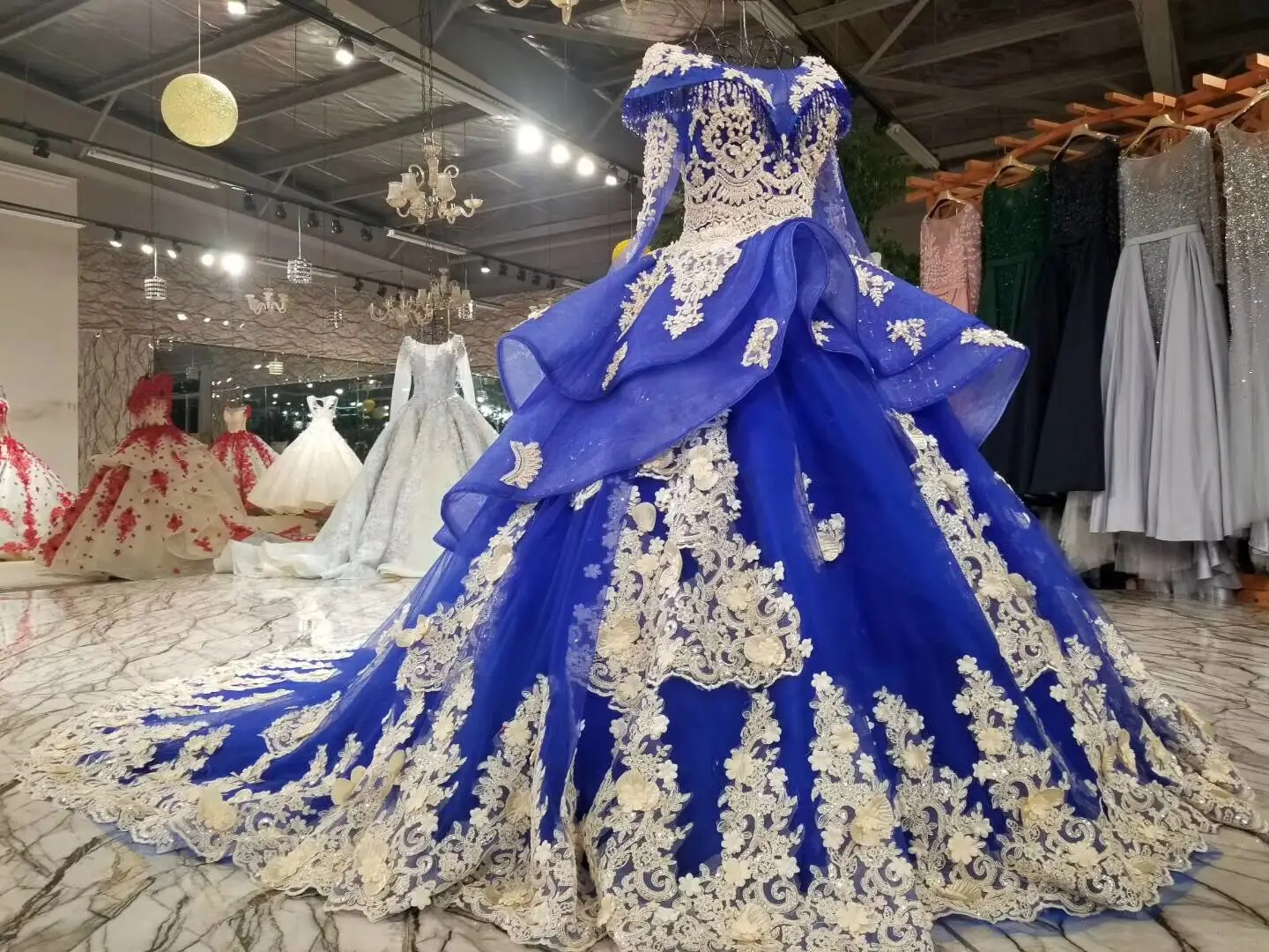 AOLANES 2018 New Bridal Dress Banquet Luxury Royal Blue Lace Appliques Beading Wedding Dresses Custom Made High-end Gowns | Свадьбы и