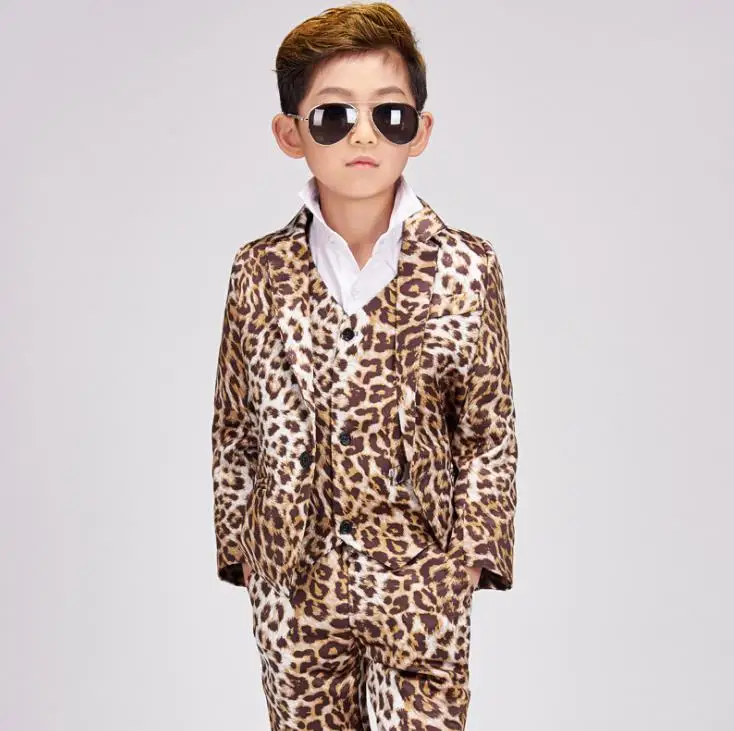 

Singer stage Leopard clothing for men son suit set with pants 2020 mens pringting suits child costume formal dress vest fashion