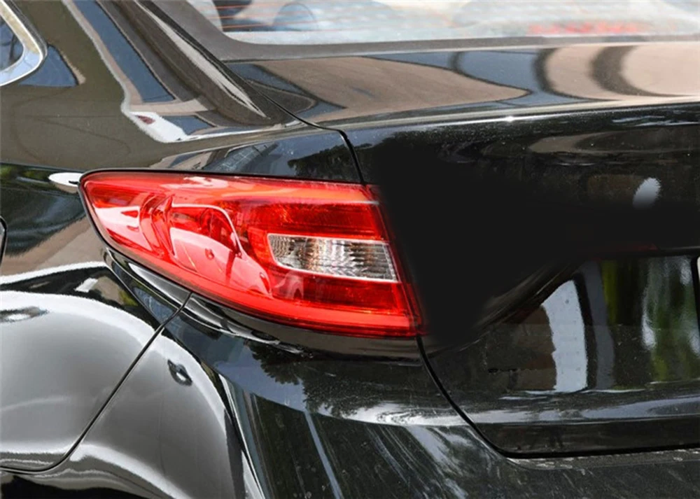 Right Outside Для hyundai Sonata комплект для освещения автомобиля Авто задний фонарь Поворотная сигнальная Тормозная лампа Предупреждение ющий бампер свет - Цвет: Right Outside