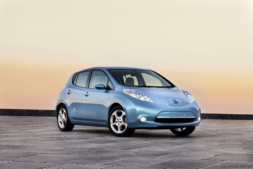 Противотуманный светильник комплект для Nissan LEAF ZE0 2010