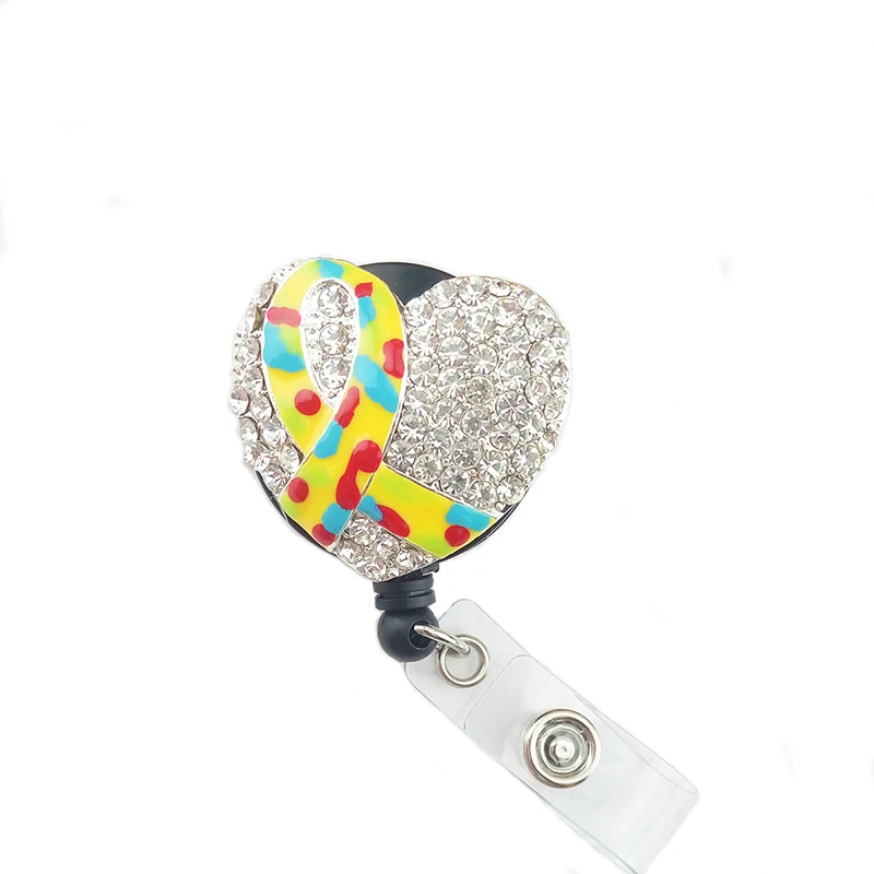 50 шт./лот лента со стразами в форме сердца выдвижной значок катушке декоративный