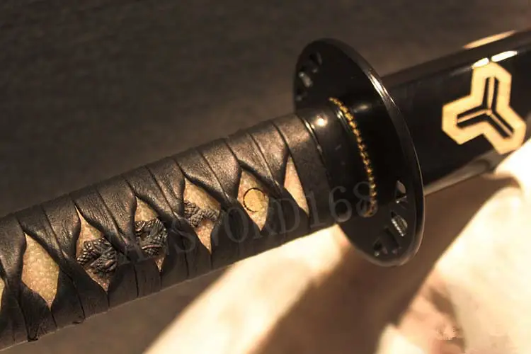 

Hand forged 1095 HIGH CARBON STEEL JAPANESE SAMURAI SWORD KATANA FULL TANG SHARP