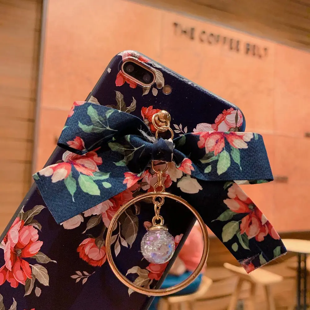 KISSCASE Luxury Cloth Phone Case For iPhone XS Max 6S Plus 6 7 8 5S Litter Flower Cover XR X SE 5 Fundas |