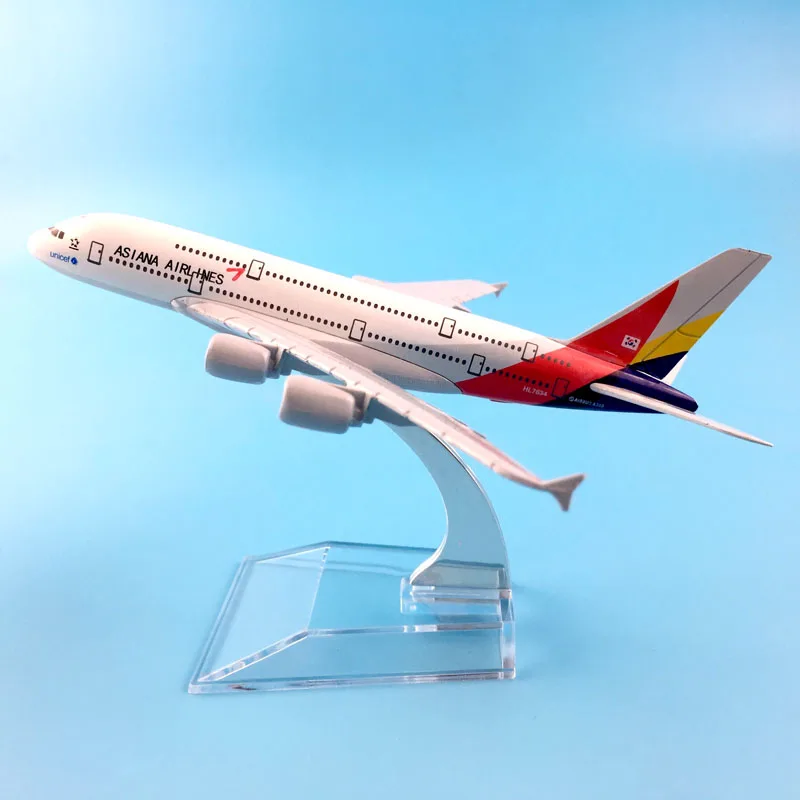 Модель самолета ASIANA AIRLINES 16 см Игрушечная модель подарок на день рождения |