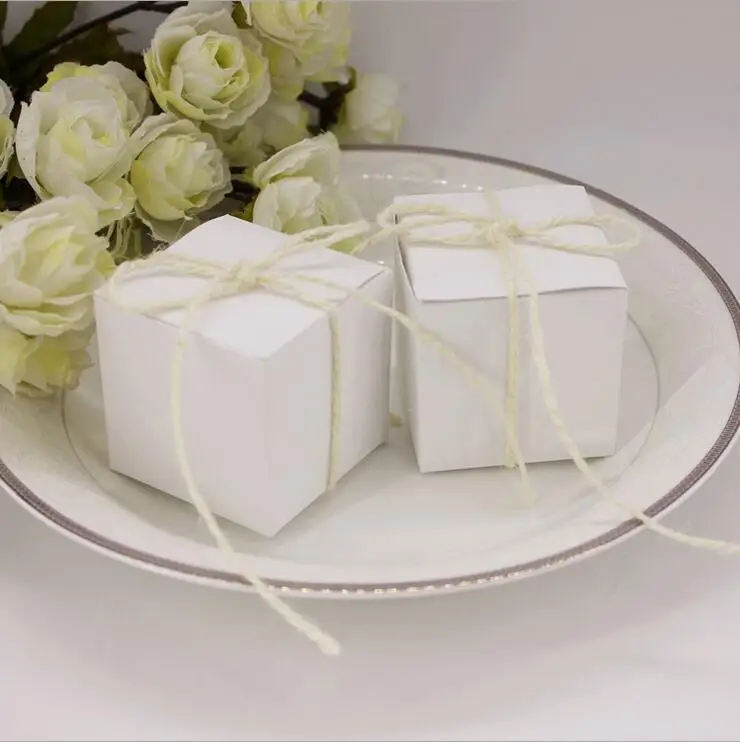 100 шт./лот крафт-бумага Свадебная коробка конфет с пеньковой веревкой винтажная