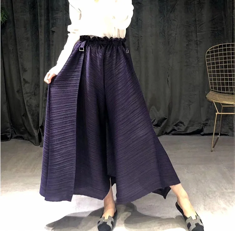 

Changpleat 2018 new Women's wide leg pants Miyak Pleated fashion Design Elastic waist loose solid Female trousers Plus Size Tide