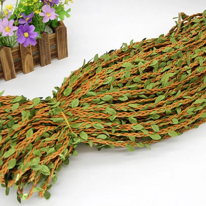 Отделка вышитыми листьями листочками кружевной лентой аппликации для шитья