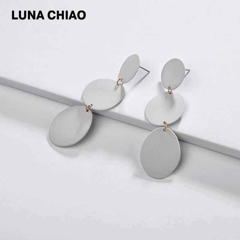 Женские матовые серьги подвески LUNA CHIAO длинные неправильной формы с