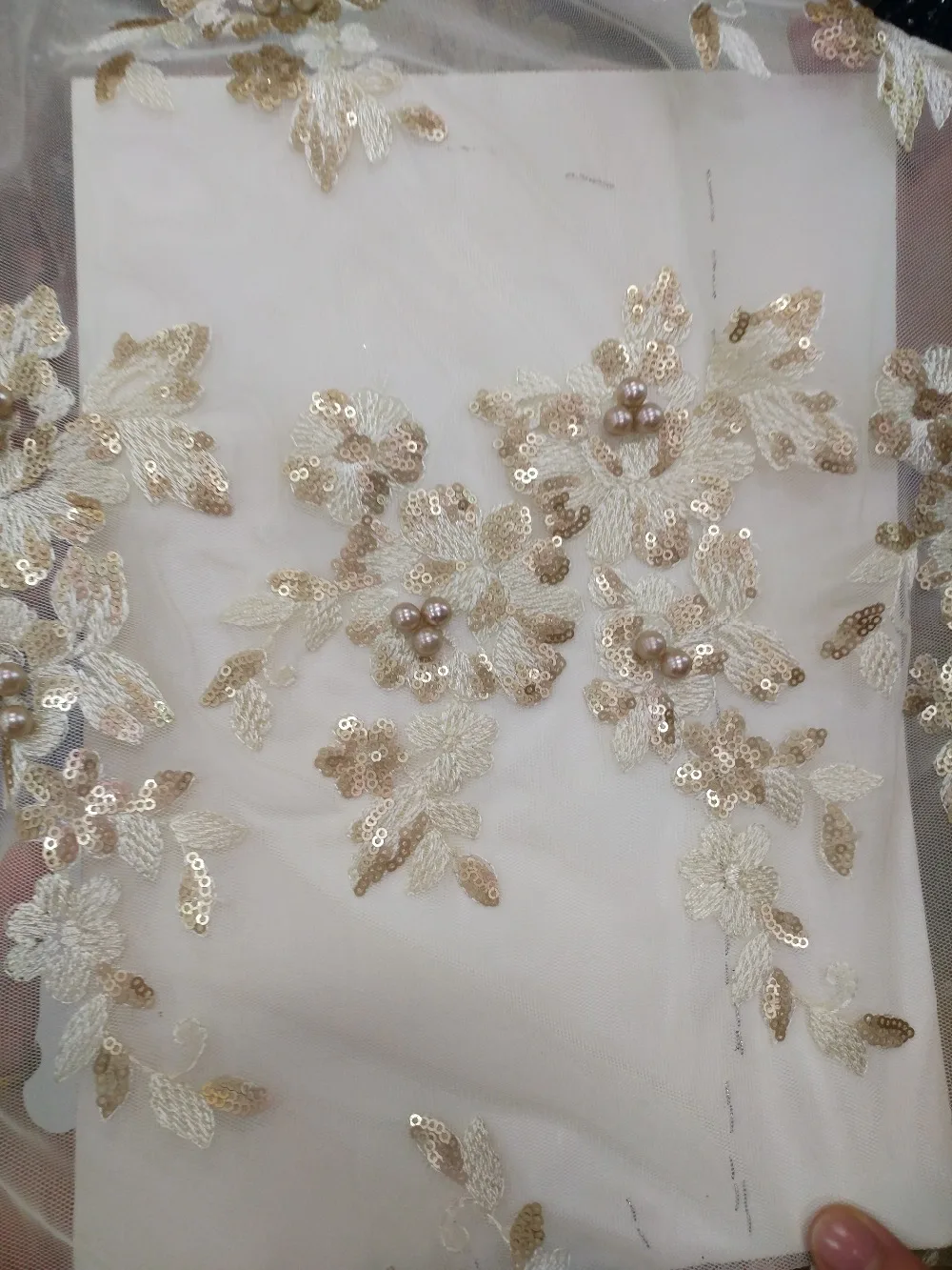 Африканская вышитая бисером кружевная ткань 3d 2018 Высокое качество магазин