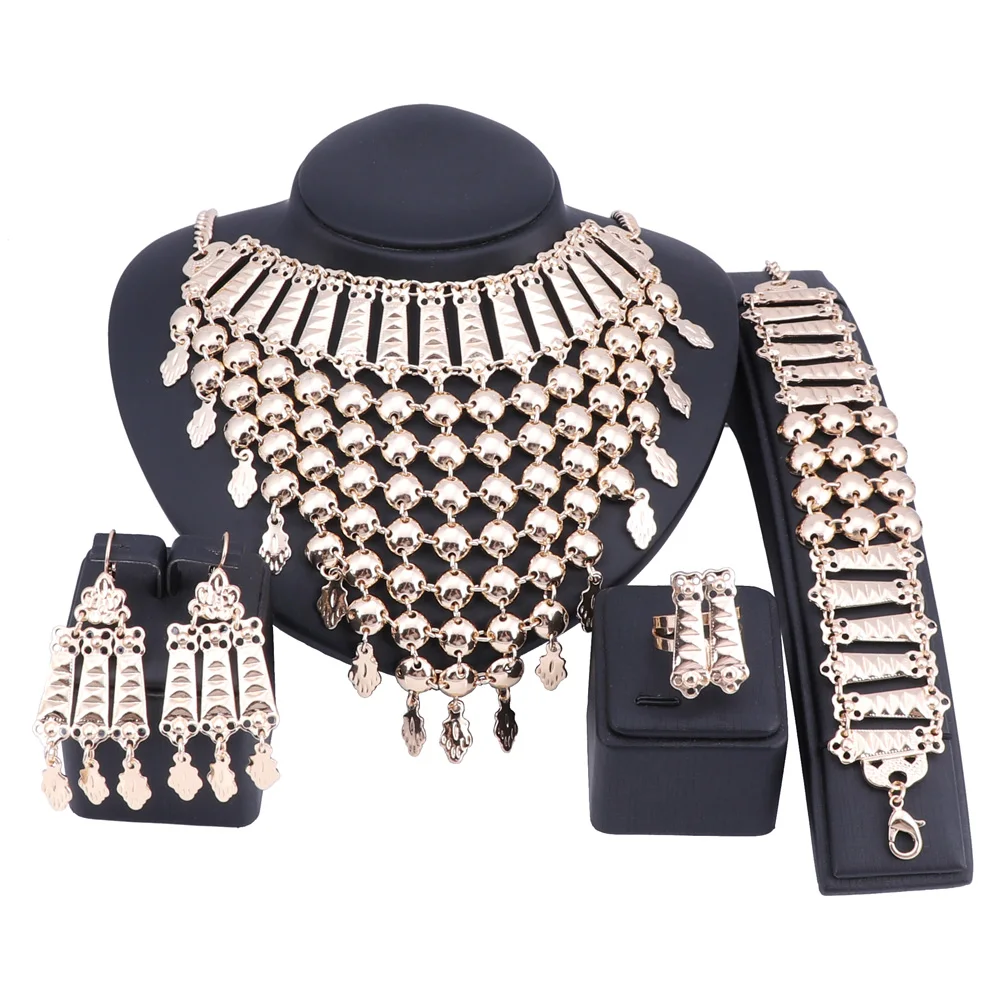 

Bridal Gift Nigerian Wedding African Beads Jewelry Set Brand Woman Fashion Dubai Gold Color Tassel Jewelry Set Wholesale Design