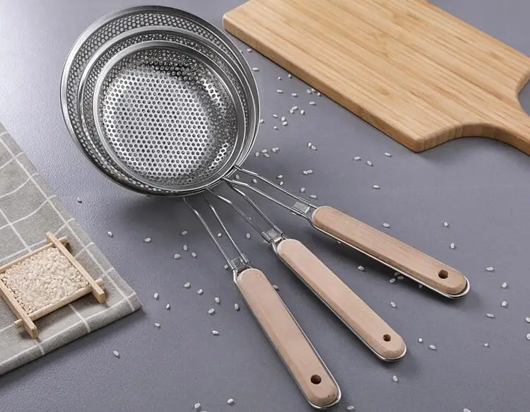 Stainless steel flour sifter Sieve Colanders S/M/L/XL Size Fine Mesh Wire oil strainer pot Frying Basket for baking Cooking Tool