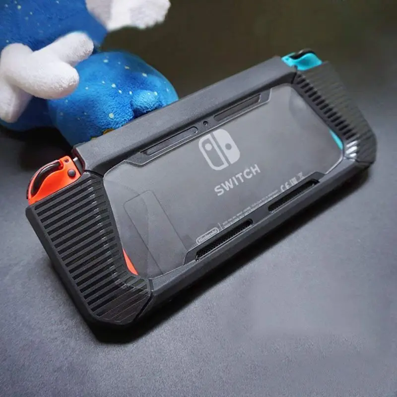 Защитный чехол для Ni ntendo Switch черный мягкий из ТПУ амортизирующий бампер Nin tendo 2017