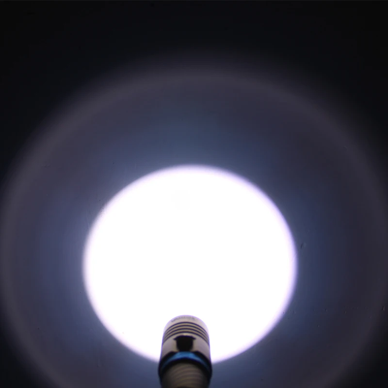 Водонепроницаемый светодиодный фонарик T6 для дайвинга с аквалангом 18650 лм