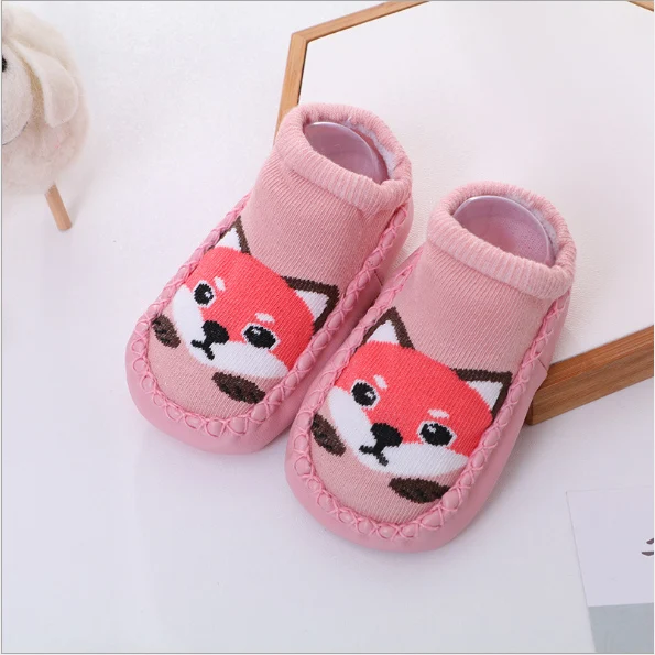 0802 pink fox Обувь для новорожденных; носки для маленьких девочек; обувь для новорожденных; bebe; носки с мягкой подошвой; тапочки для маленьких мальчиков с изображением лисы и кролика - Цвет: 0802 pink fox