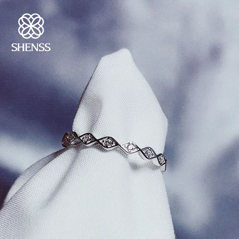 

Elegant Quality 925 Wedding Rings Ins Fashion Simple Zircon Diamond Adjustable Ring 925 Sterling Silver Ring for Women