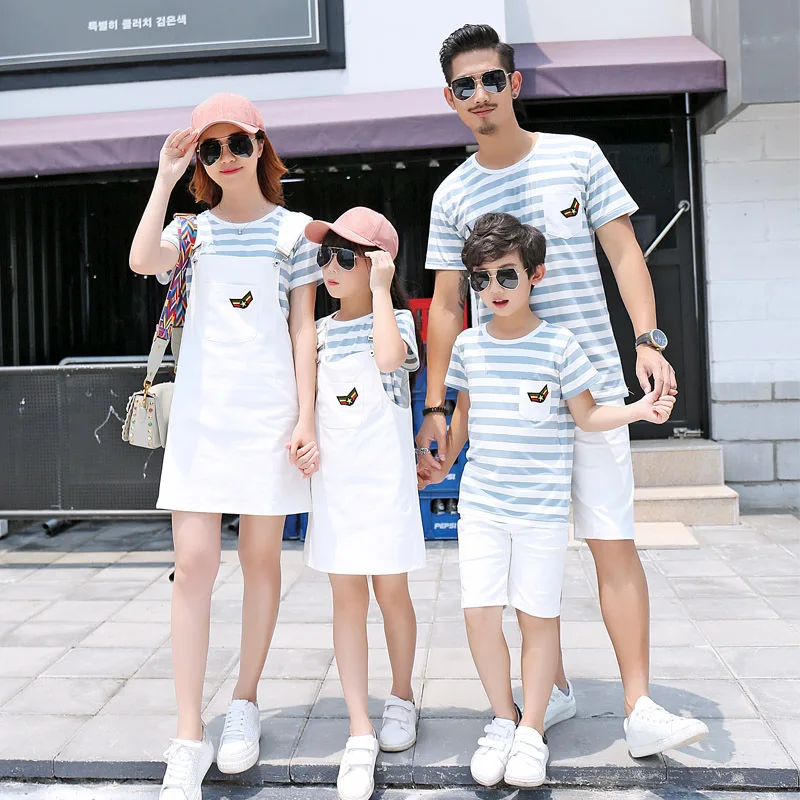 

Summer Family Matching Outfits Mom Daughter T-Shirt+Strap Skirt Father Son T-Shirt+Short Pants 2PCS Suit family look Clothes B24