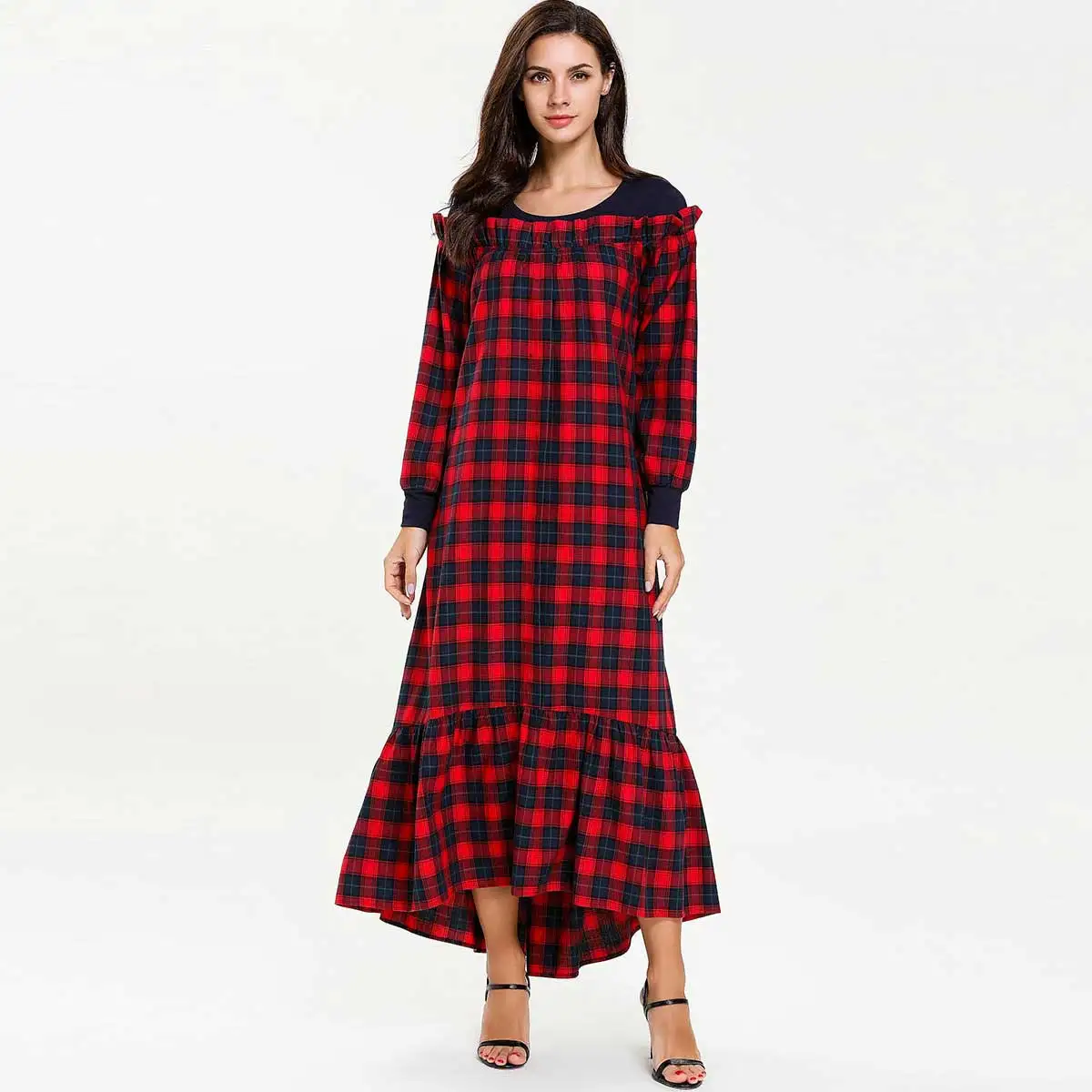 Женское клетчатое платье макси с вырезом лодочкой батальных