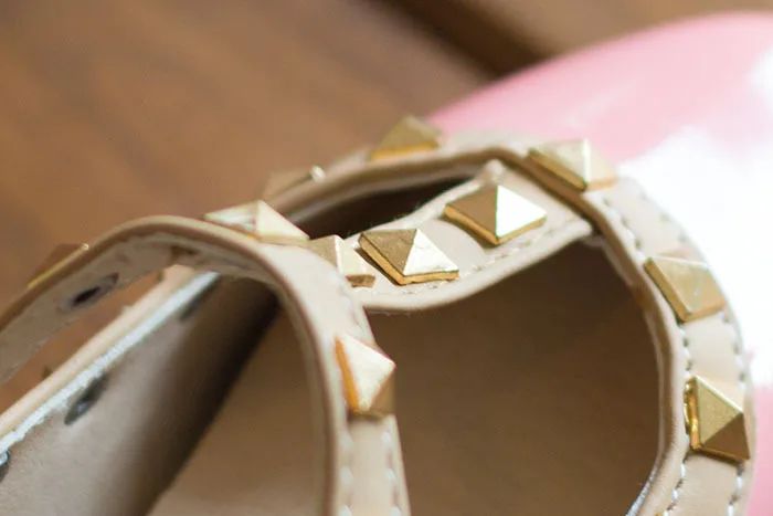 Новинка 2018 детская обувь для девочек Модные Туфли гладиаторы с мягкой подошвой