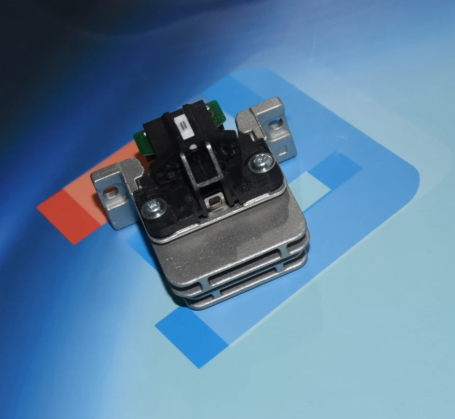 Новая совместимая печатающая головка F081000 для принтера EPSON LQ 590 2090 690 LQ2090 LQ590