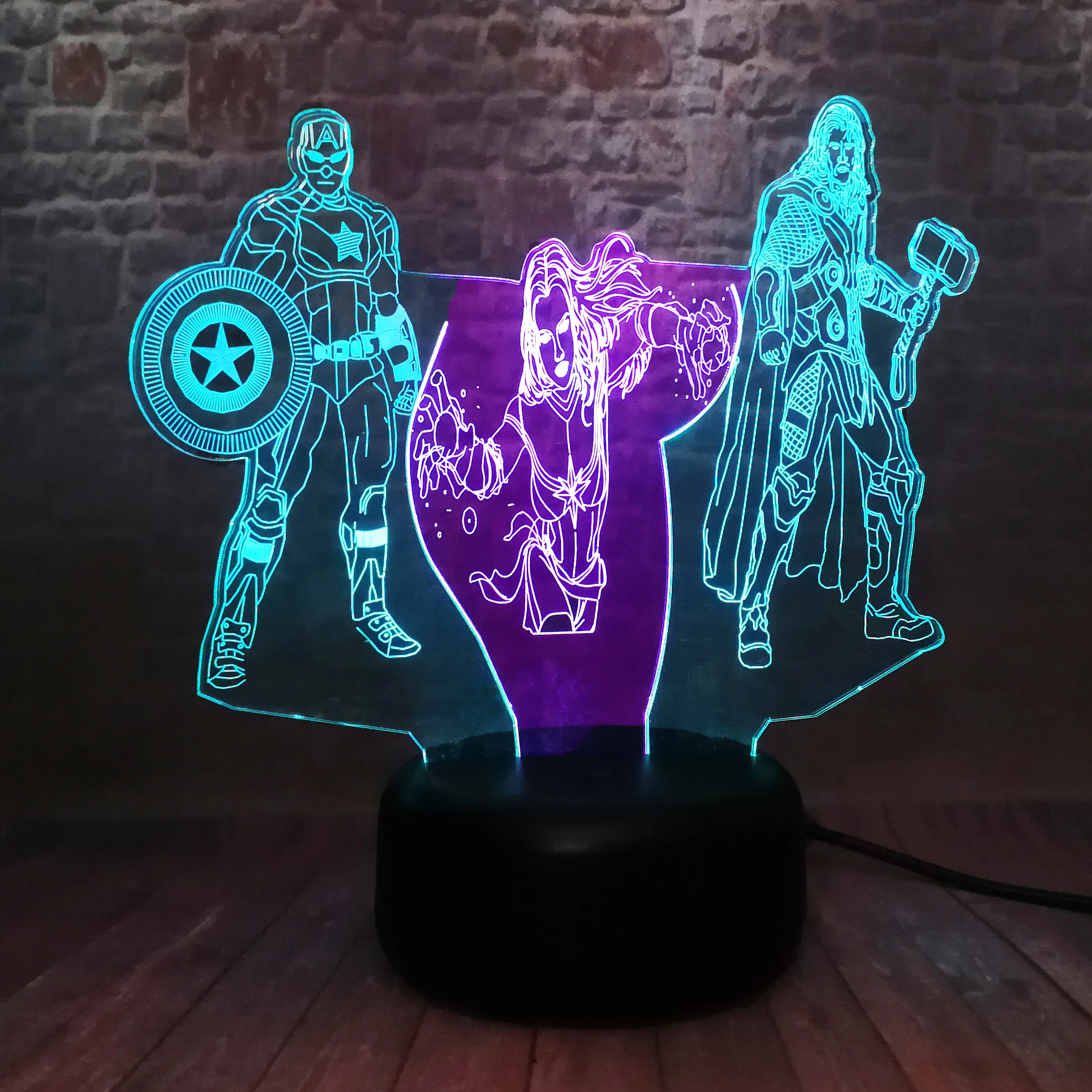 Коллекция Фильмов Marvel 3 героя легенды фигурка Капитан Америка Марвел Тор USB
