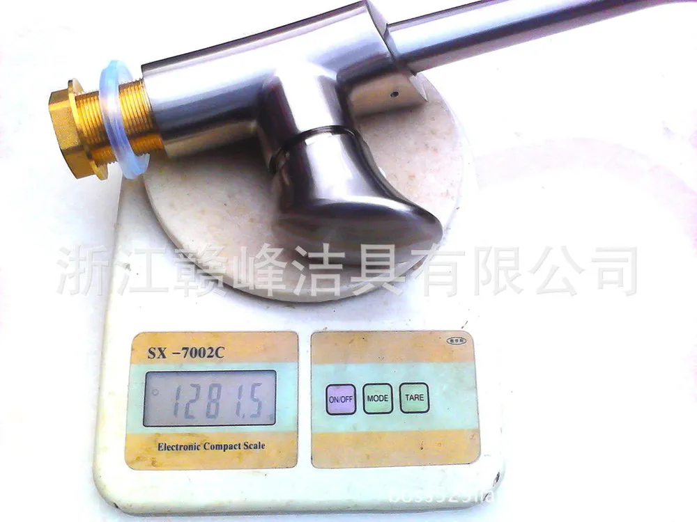 

Tiger Full copper kitchen faucet ran hot and cold vegetables basin faucet kitchen sink faucet rotation