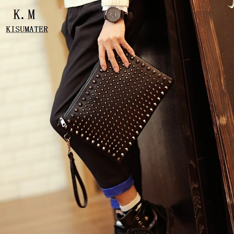 

famous brands Men's Clutch Handbag Rivets Decoration Envelope Bag pu leather handbags 2019 Free shipping