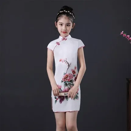 Girls Cheongsam 2018 Summer New Children's Tang Silk cheongsam Chinese style dress Show Guzheng catwalk | Детская одежда и