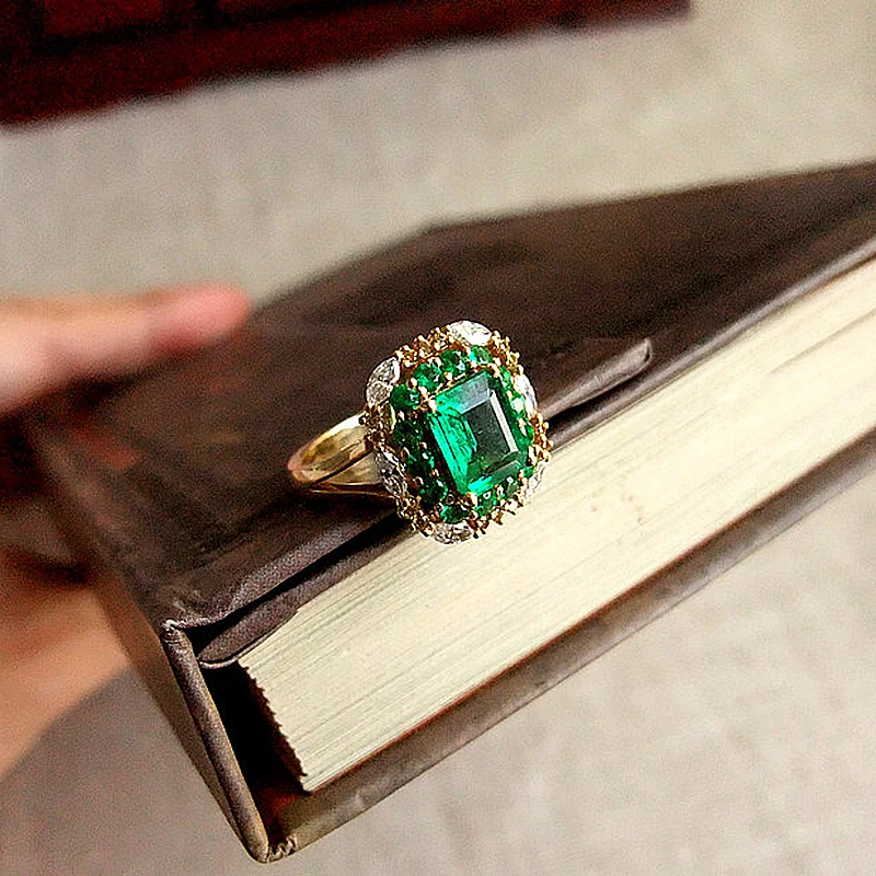 AAA Lab Created колумбийское женское Твердое 18K желтое золото 1.8ctw Moissanite Green Emerald Halo