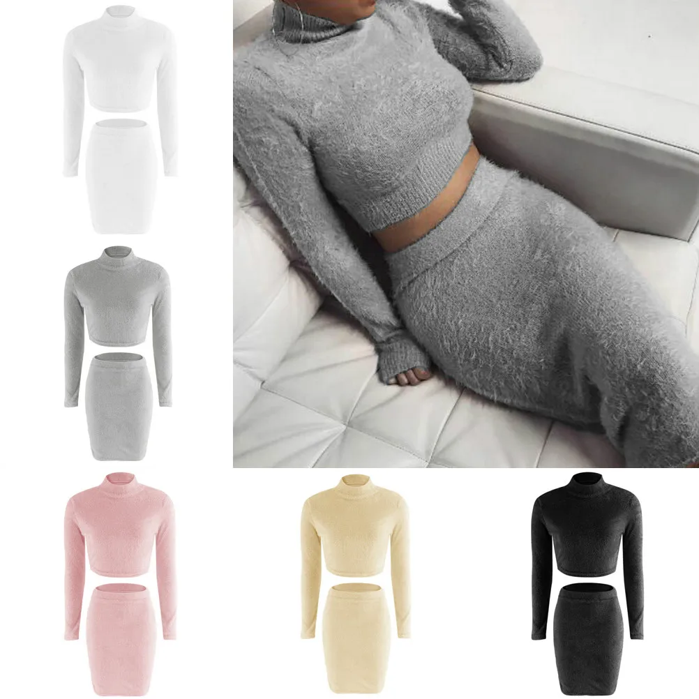 Женский облегающий костюм с флисовым укороченным топом и юбкой карандаш