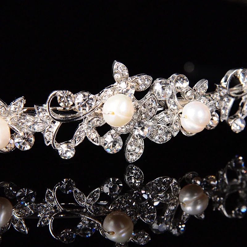 

Floralbride New Arrival Elegant Rhinestones Freshwater Pearls Wedding Tiara Bridal Crown Hair Accessories Women Jewelry