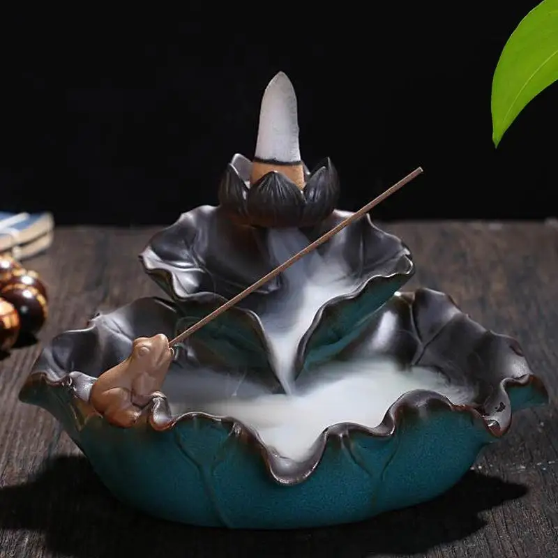 

Backflow Incense Burner Ceramic Aromatherapy Furnace Lotus Smell Aromatic Home Office Smoke Incense with 10pcs free cones