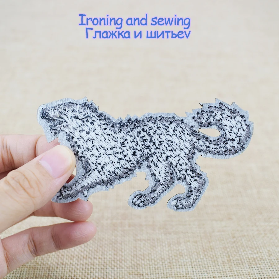 Утюжок на Заплатке для одежды вышивка животных в полоску аппликация мотоботы