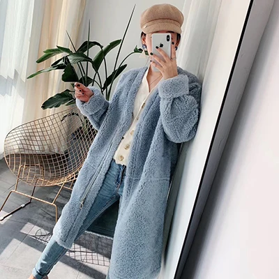 Blue Пальто из натурального овечьего меха, шерстяная куртка с капюшоном, длинное стильное зимнее женское пальто из овечьего меха, новая модная свободная одежда - Цвет: Blue