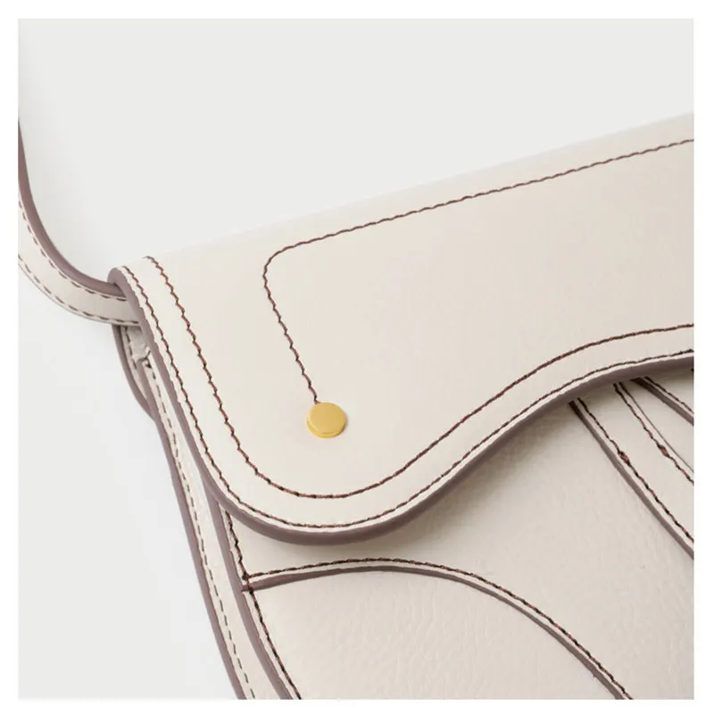 Классическая сумка из коровьей кожи Женская шикарная ретро модная на ремне через