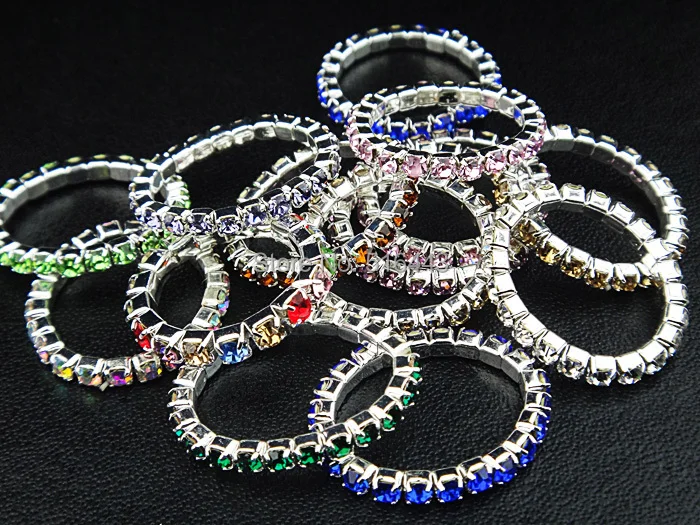 Бесплатная доставка 2014 Новинка 48 шт. разных цветов чешские Стразы эластичные