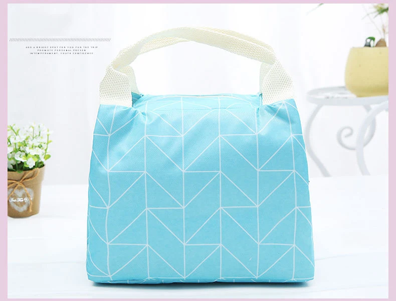 Large-Capacity Waterproof And Cold pack New Aluminum Foil insulation Bag Korean Portable lunch Bag Wholesale Price