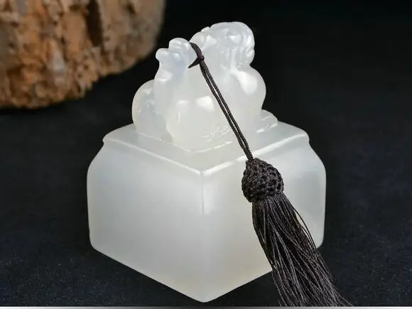 Seal carving jade stone seal boutique handmade gold name | Дом и сад