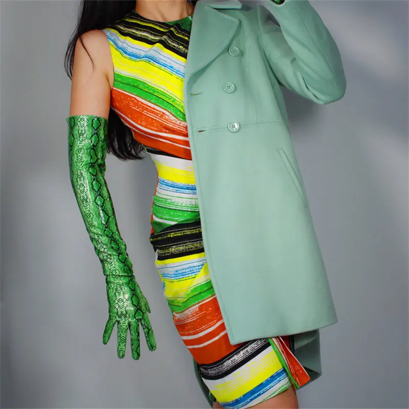 green snake 60 см лакированные кожаные Экстра длинные перчатки длинная секция PU эмуляция кожа зеркало яркий белый сенсорный экран женские перчатки WPU37-60 - Цвет: green snake