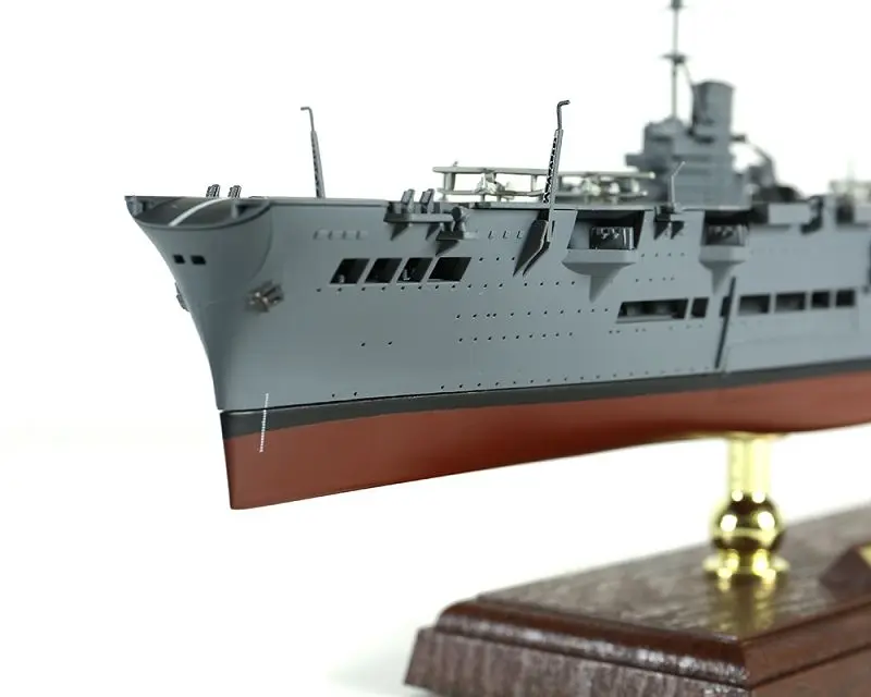 FOV масштаб 1/700 Великобритания Королевский флот HMS Ark Royal авиаперевозчик литая