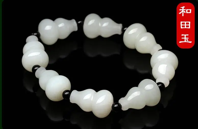 

Natural Hetian jade bracelet, white jade gourd, femalestring, man Fu Lu, all hand ornament jade.