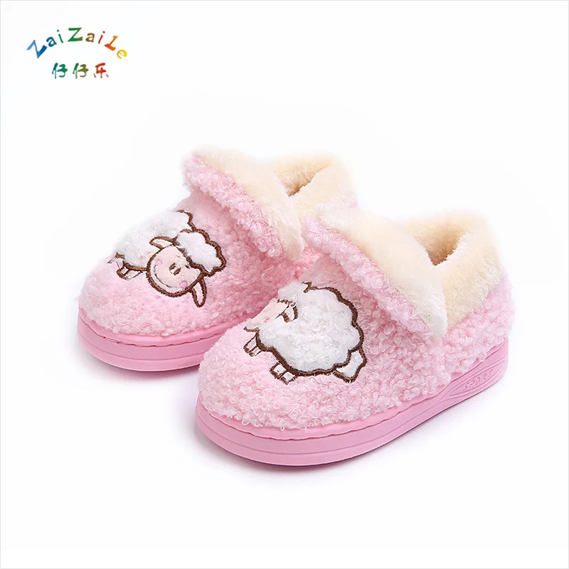 2017 зимняя детская теплая обувь ягнят толще дома Сумочки с туфлями-слиперами
