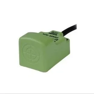 Новый оригинальный подлинный Бесконтактный переключатель PSN30-10AO PSN30-15A0 |