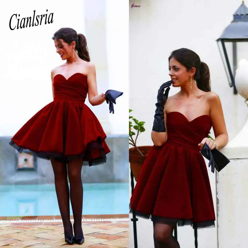 

Sexy Modest Red Sleeveless Homecoming Dresses Sweetheart 8th grade prom dresses Cocktail Party Gown