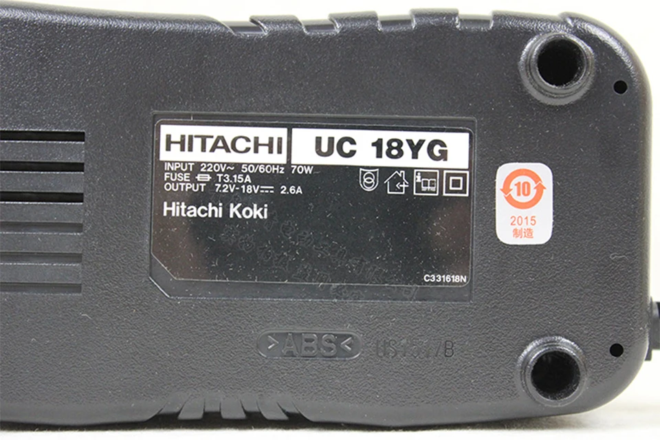 Японское зарядное устройство HitachiBattery UC18YG 7,2 V/9,6 V/12 V/14,4 V никель-кадмиевый BCC1215 для зарядки дрели DS12DVF3