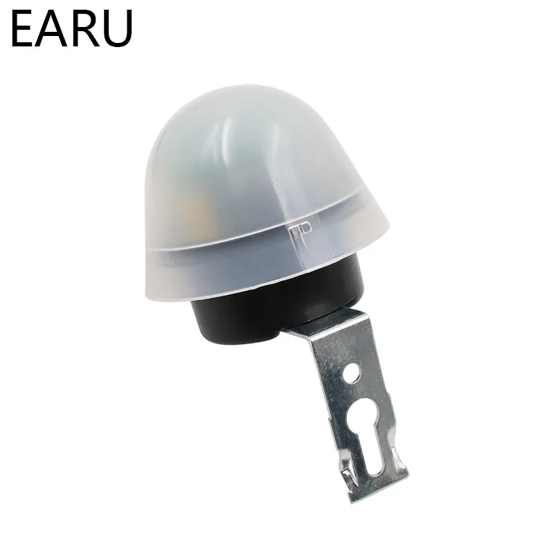 Уличный светильник с функцией автоматического включения и выключения 220 В