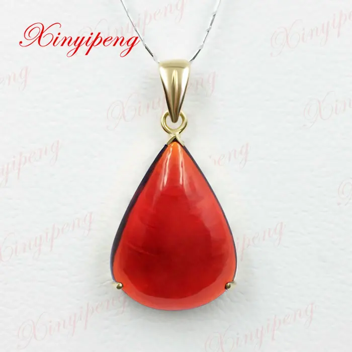 

18 k yellow gold with 100% natural garnet pendant Simple and easy Fine jewelry All clean flawless Wine red