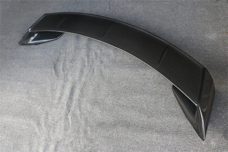 

Fit for Ford Mustang 2018 TT350 carbon fiber spoiler tails wing